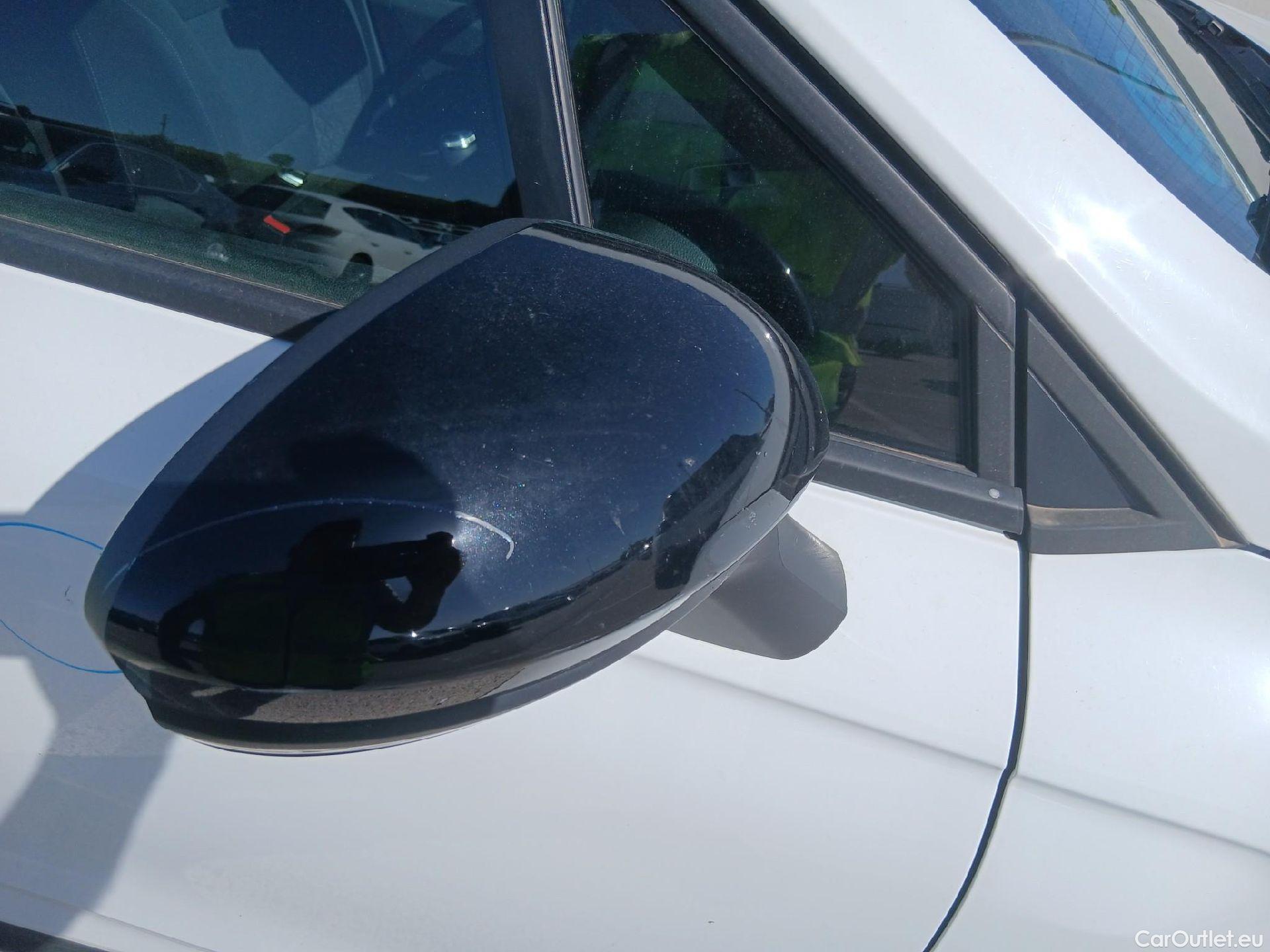  Renault  Clio RENAULT  / 5P / Equilibre Blue dCi 100 CV #31