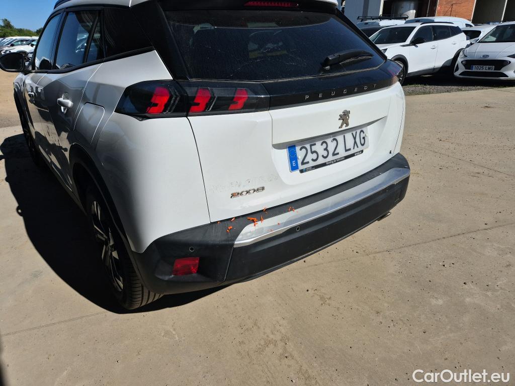  Peugeot  2008 PEUGEOT  / 2019 / 5P / todoterreno Allure BlueHDI 81kW (110CV) #8
