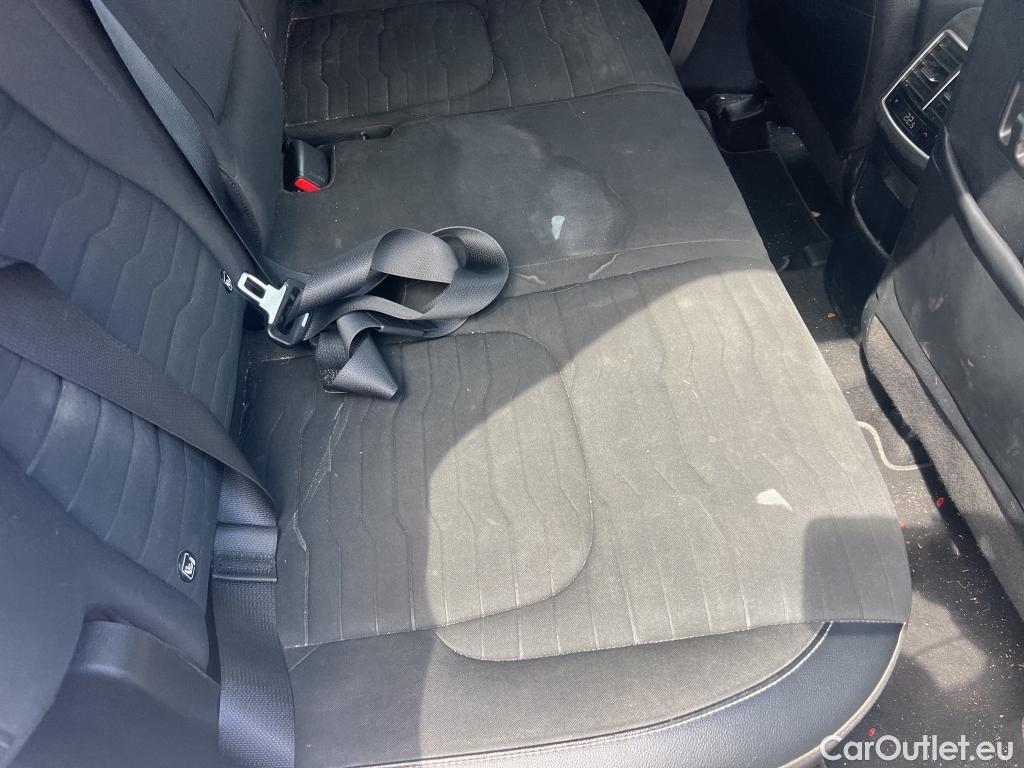  KIA  Sportage KIA  / 2022 / 5P / todoterreno 1.6 T-GDi HEV 171kW (230CV) Tech 4X2 #12