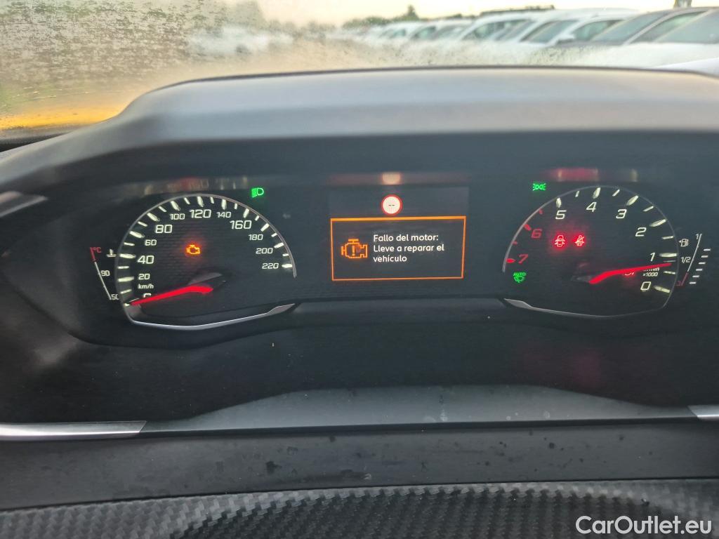  Peugeot  2008 PEUGEOT  / 2019 / 5P / todoterreno Active Pack BlueHDI 81kW (110CV) #15