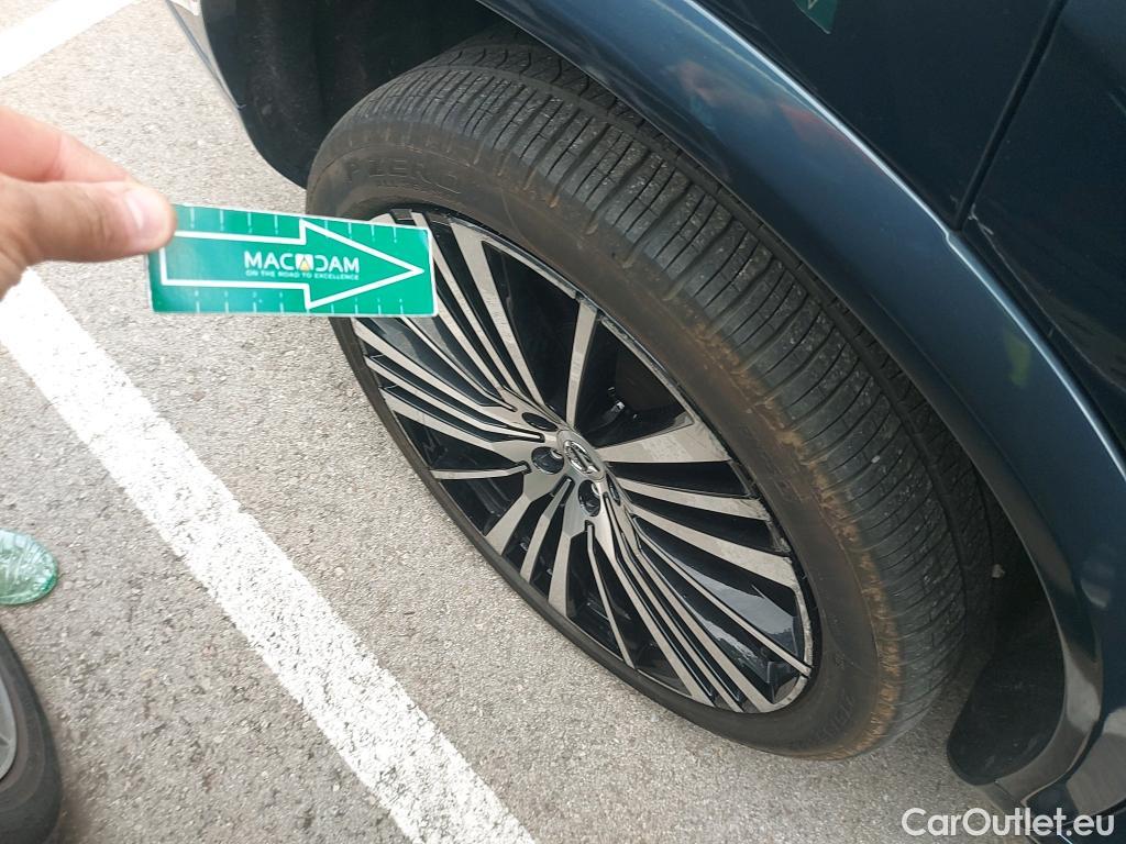  Volvo  XC90 VOLVO  / 2019 / 5P / todoterreno 2.0 T8 AWD Recharge R-Design Auto #7
