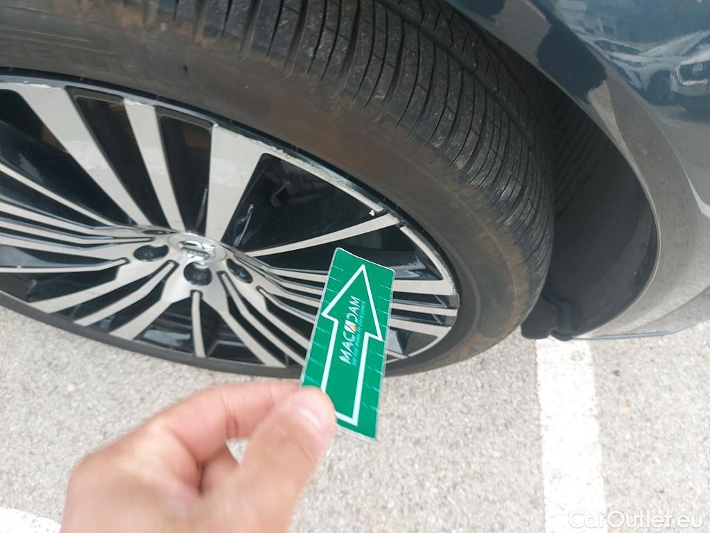  Volvo  XC90 VOLVO  / 2019 / 5P / todoterreno 2.0 T8 AWD Recharge R-Design Auto #6
