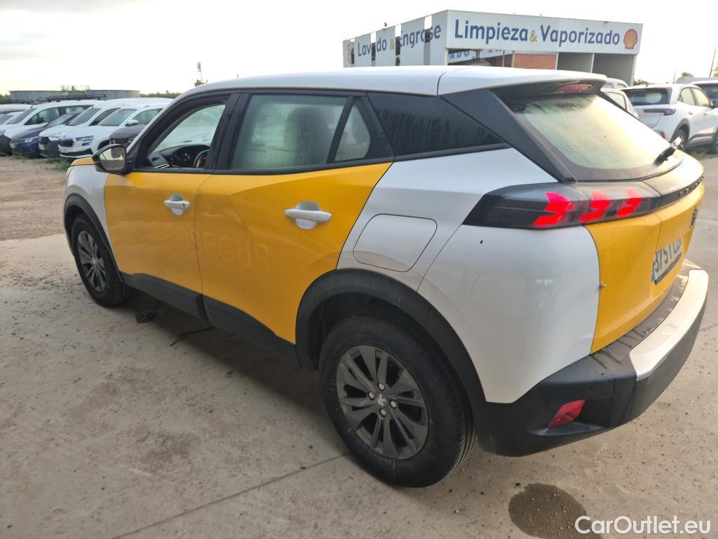  Peugeot  2008 PEUGEOT  / 2019 / 5P / todoterreno Active Pack BlueHDI 81kW (110CV) #4