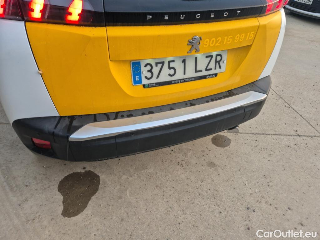 Peugeot  2008 PEUGEOT  / 2019 / 5P / todoterreno Active Pack BlueHDI 81kW (110CV) #18