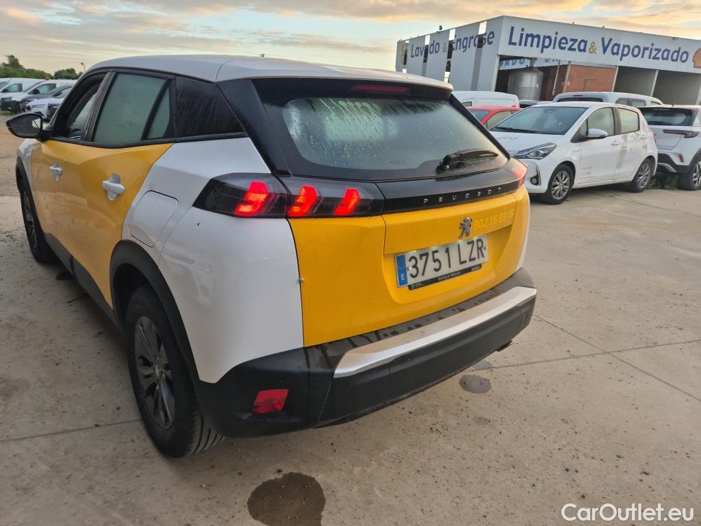  Peugeot  2008 PEUGEOT  / 2019 / 5P / todoterreno Active Pack BlueHDI 81kW (110CV) #5