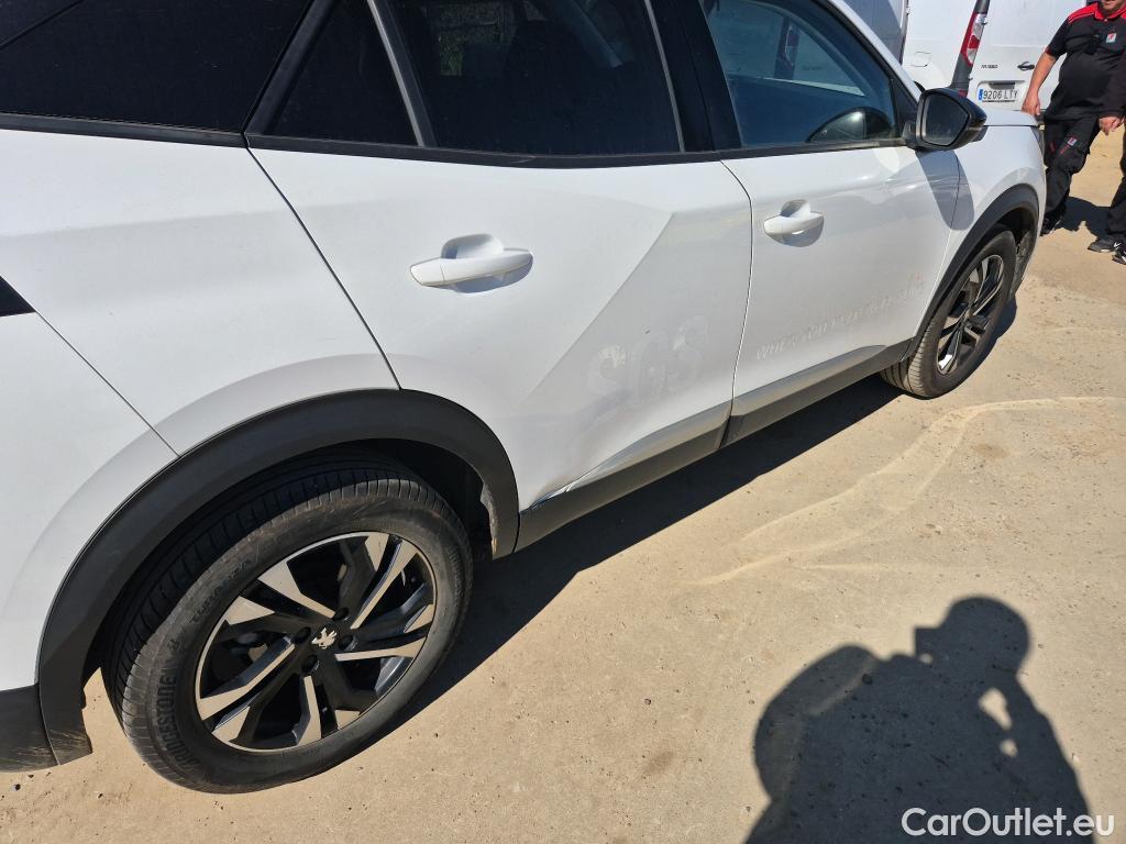  Peugeot  2008 PEUGEOT  / 2019 / 5P / todoterreno Allure BlueHDI 81kW (110CV) #10