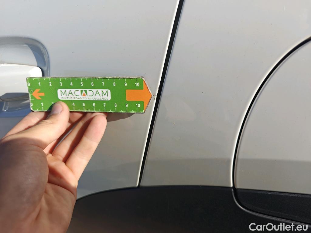  Citroen  C4 Cactus CITROEN  BlueHDi 100 CV/ 5P  #54