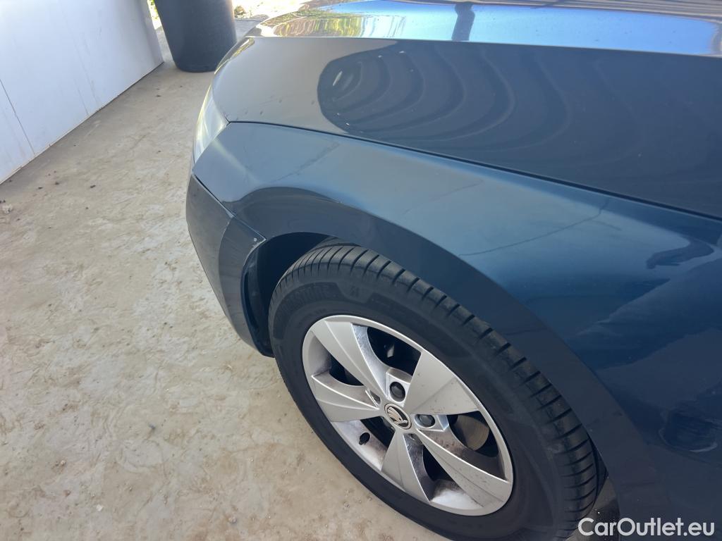  Skoda  Octavia SKODA  2.0 TDI 115 CV Manual Ambition #1