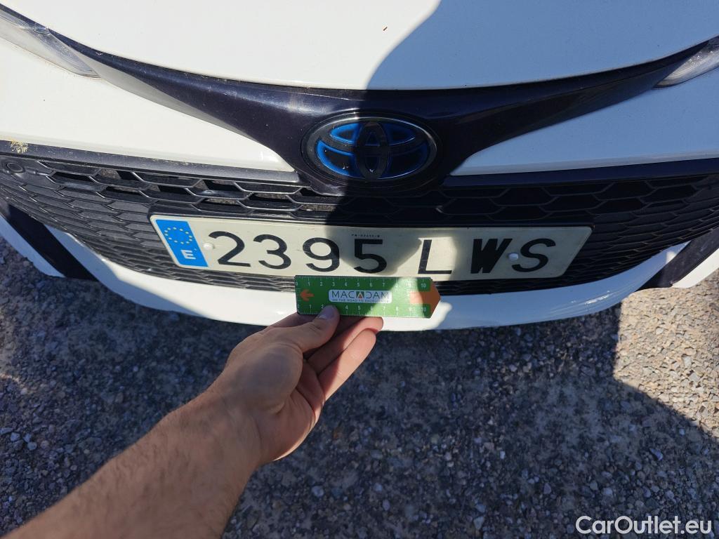  Toyota  Corolla TOYOTA  1.8 125H ACTIVE TECH E-CVT TOU SPORT / 2019 / 5P/ 120 CV #30