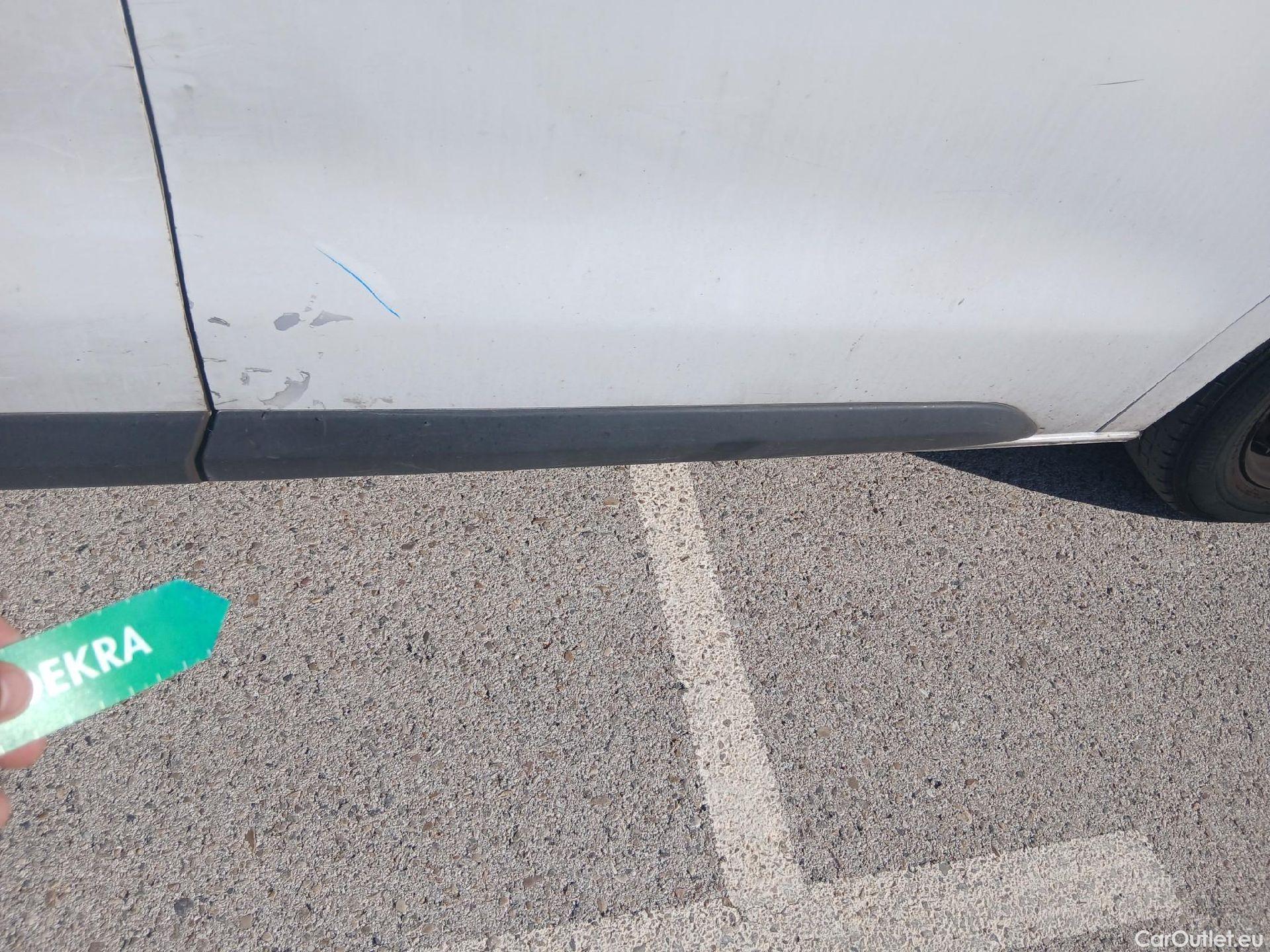 Citroen  Jumpy CITROEN  BlueHDi 100 CV / 2016 / 4P  #43