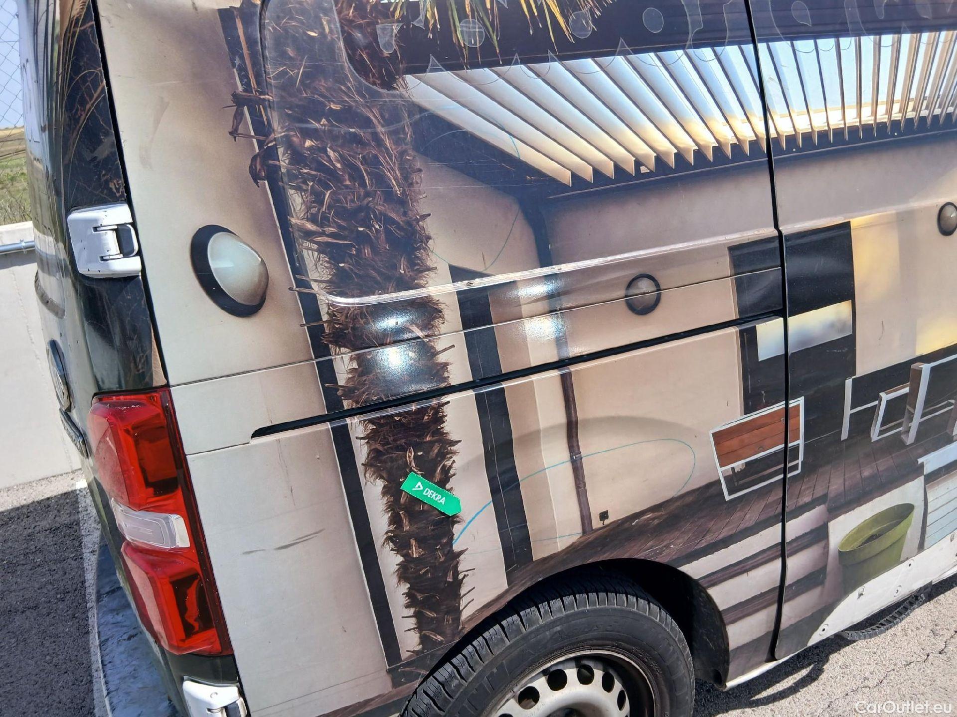  Fiat  Scudo FIAT  / 4P /  Furgón L2 120cv MT6 Business  #51