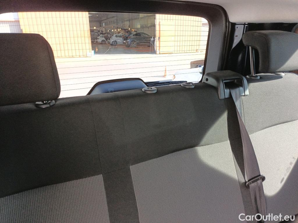  Citroen  Jumpy CITROEN  / 2024 / 4P / combi Combi Talla M BlueHDi 180 S&S EAT8 #4