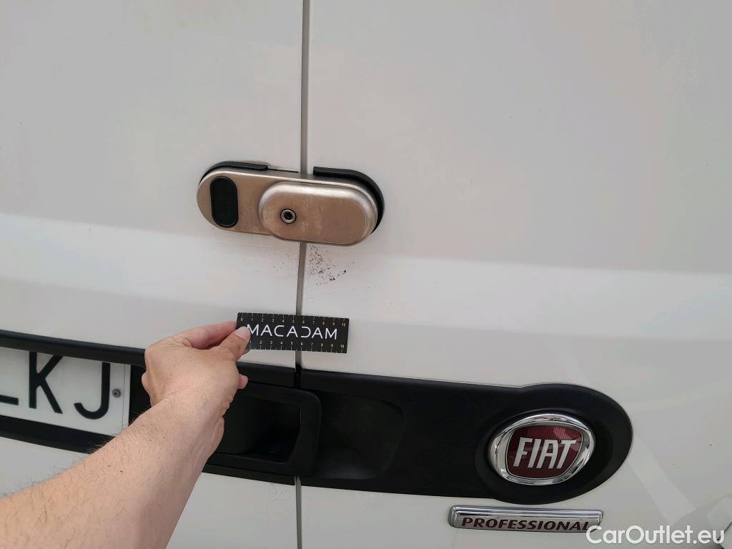  Fiat  Doblo FIAT Doblò Cargo/2015/3P/furgón derivado de turismo Cargo Base Plus 1.4 Tjet 89kW GNC  #3