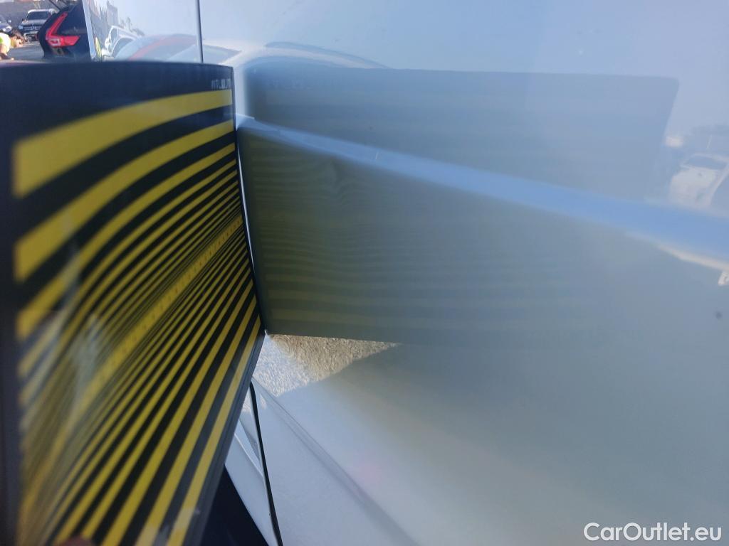  Citroen  Jumpy CITROEN  / 2016 / 4P / furgón Furgón Talla M BlueHDi 100 S&S 6v #28