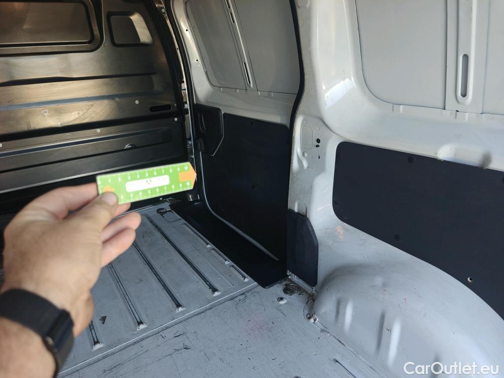  Citroen  Jumpy CITROEN  / 2016 / 4P / furgón Furgón Talla M BlueHDi 100 S&S 6v #62