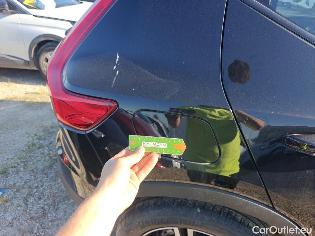  Volvo  XC 40 VOLVO XC40 / 2017 / 5P / todoterreno 1.5 T3 R-Design #27