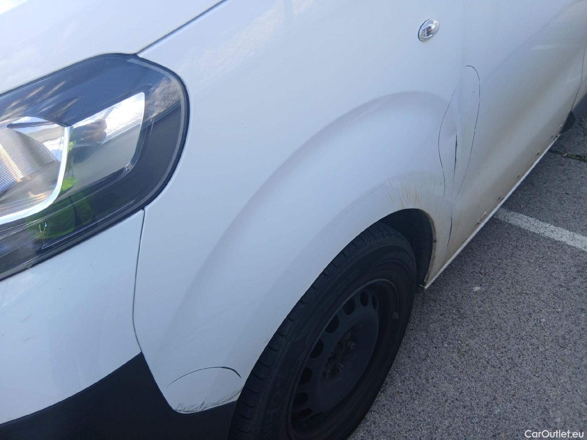 Opel  Vivaro OPEL  / 2019 / 4P / furgón 1.5 Diésel 74kW (100CV) M Std Express #6