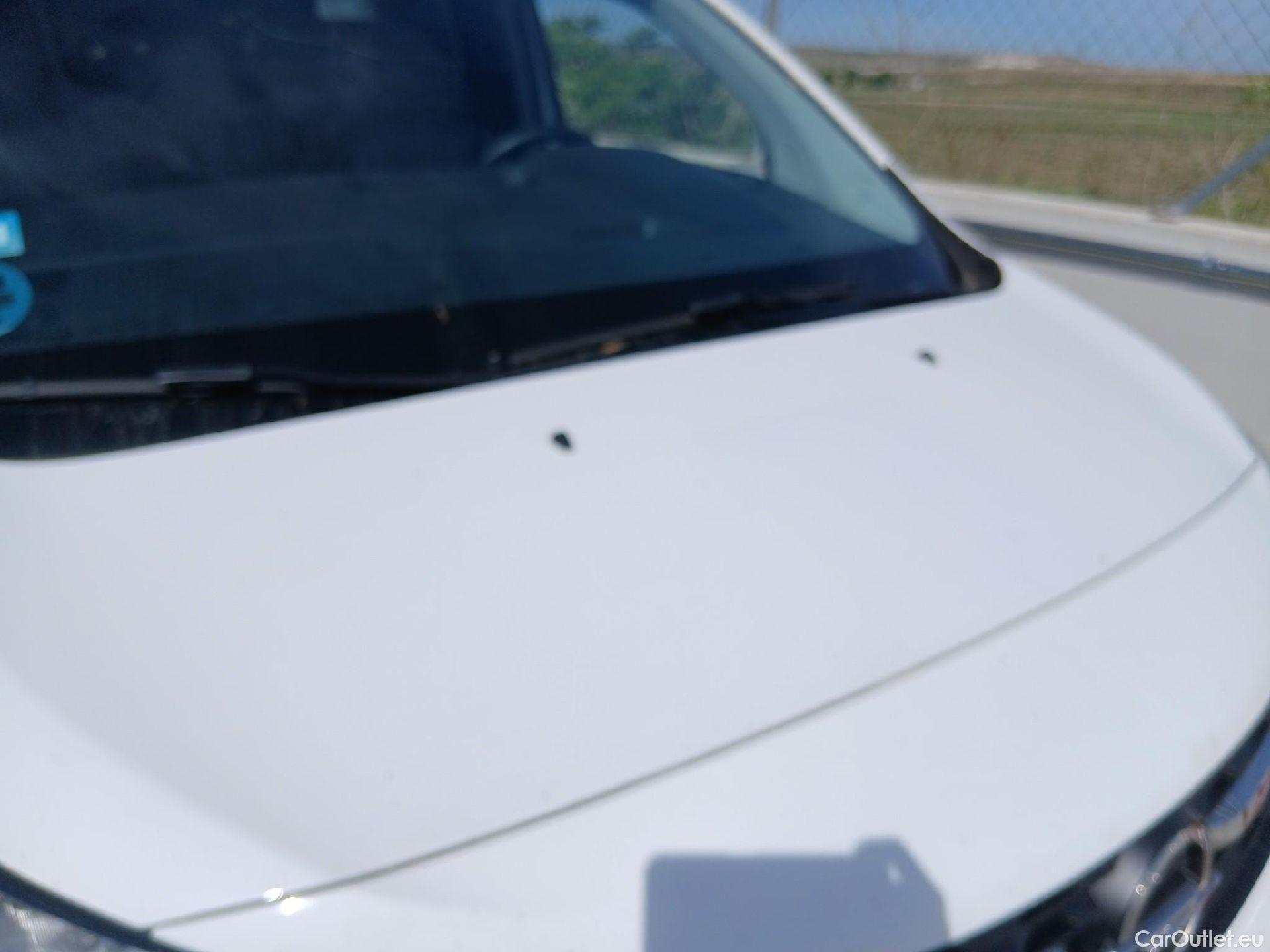  Opel  Vivaro OPEL  / 2019 / 4P / furgón 1.5 Diésel 88kW (120CV) M Std Select #8