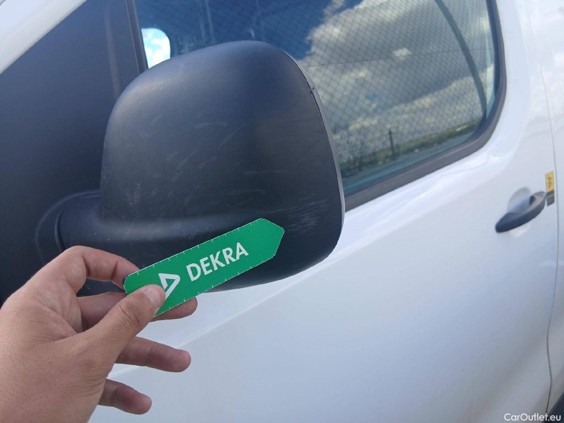  Opel  Vivaro OPEL  / 2019 / 4P / furgón 1.5 Diésel 74kW (100CV) M Std Express #54
