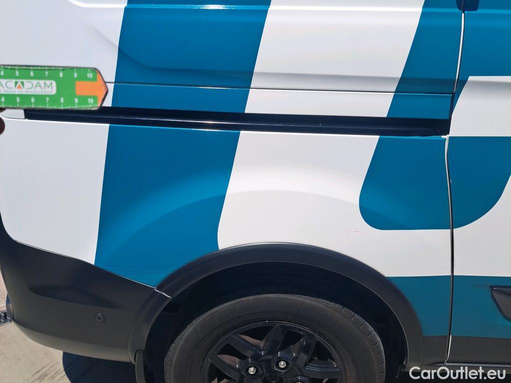  Ford  Transit FORD  Custom / 2012 / 4P / furgón Van 2.0 TDCI 96kW 300 L1 MHEV Trail #40