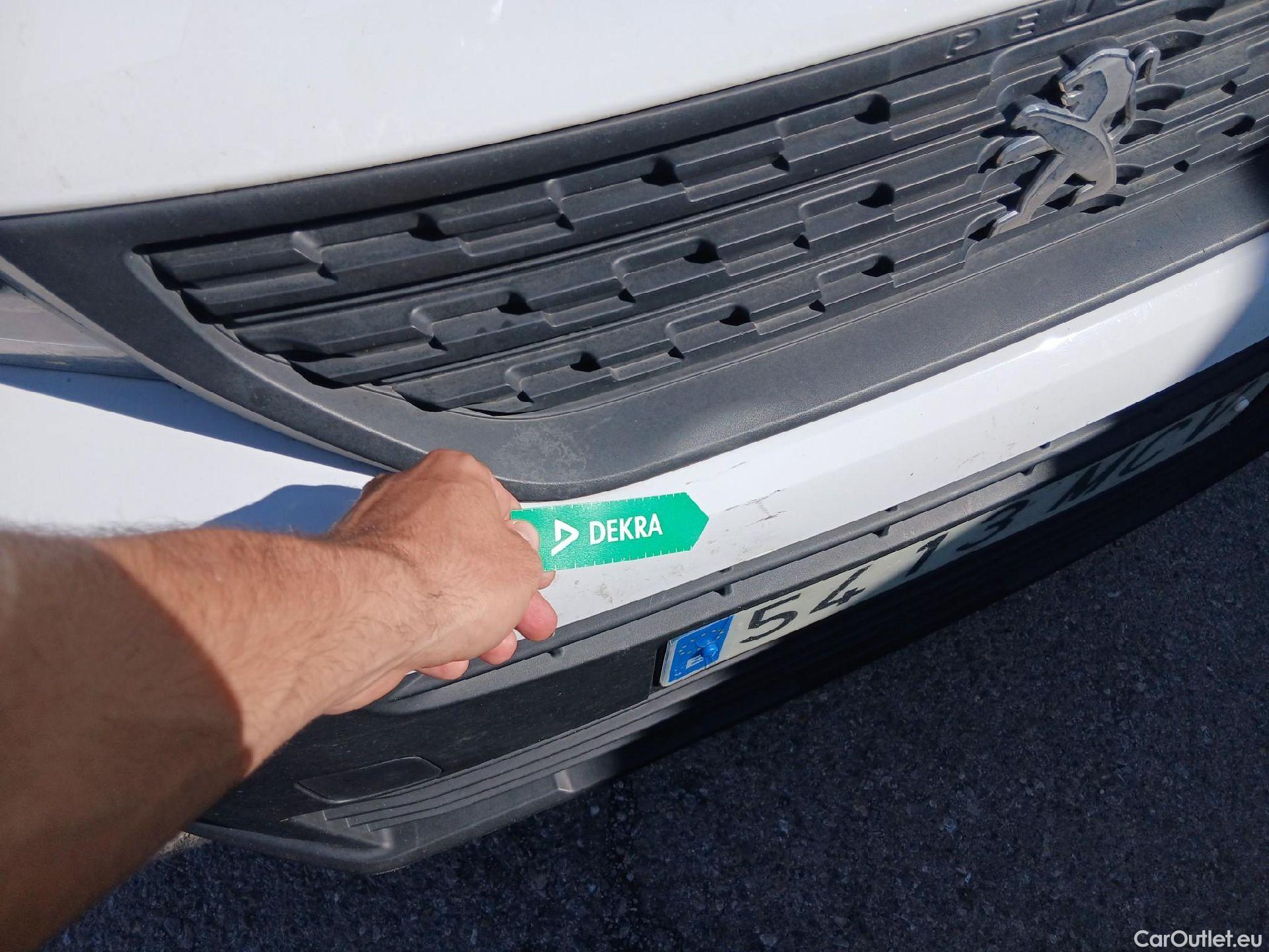  Peugeot  Partner PEUGEOT   Pro Standard  BlueHDi 100 CV #4