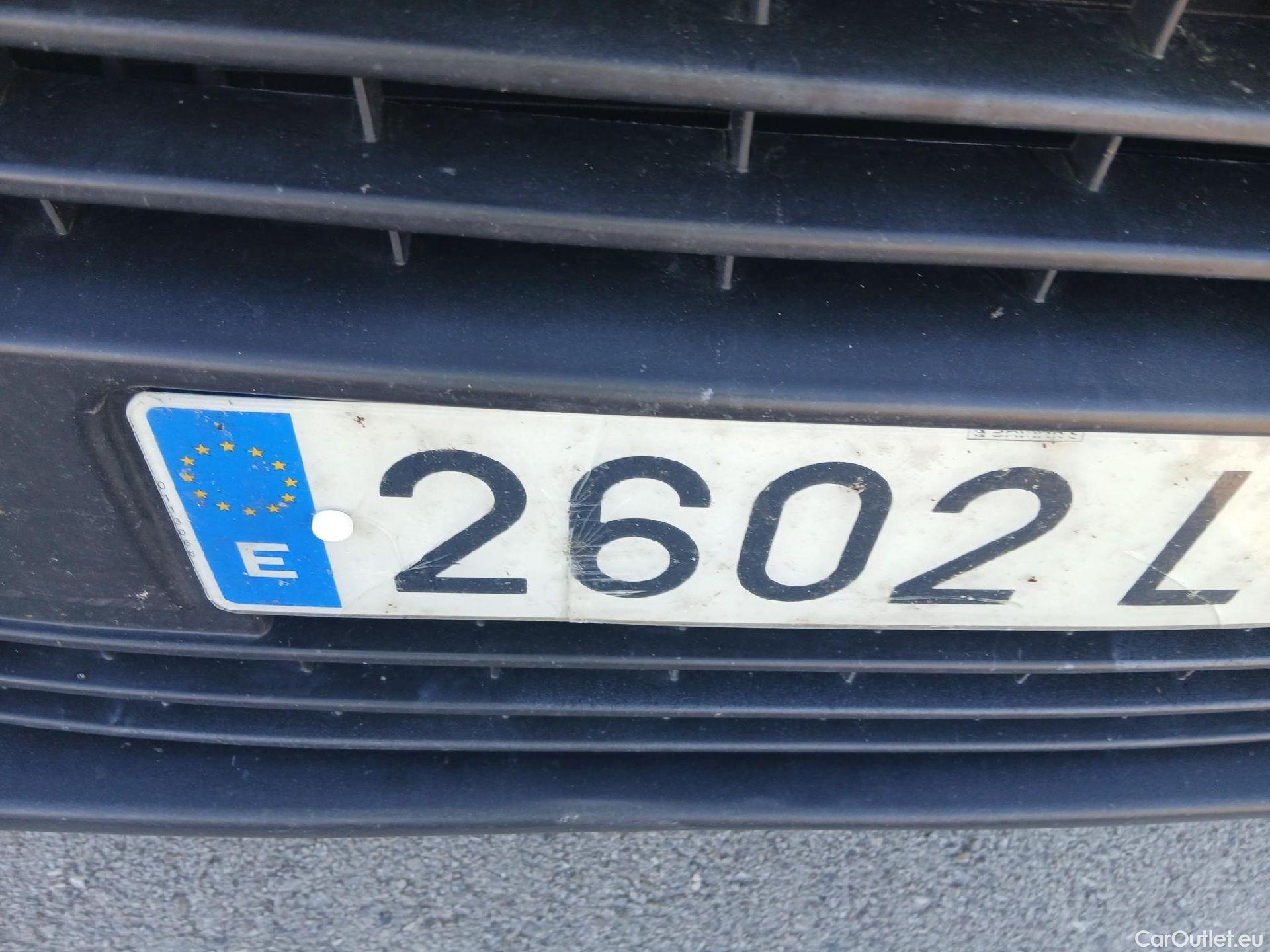  Peugeot  Expert PEUGEOT  / 2016 / 4P / furgón Furgón Pro 1.5 BlueHDi 120 Standard #7