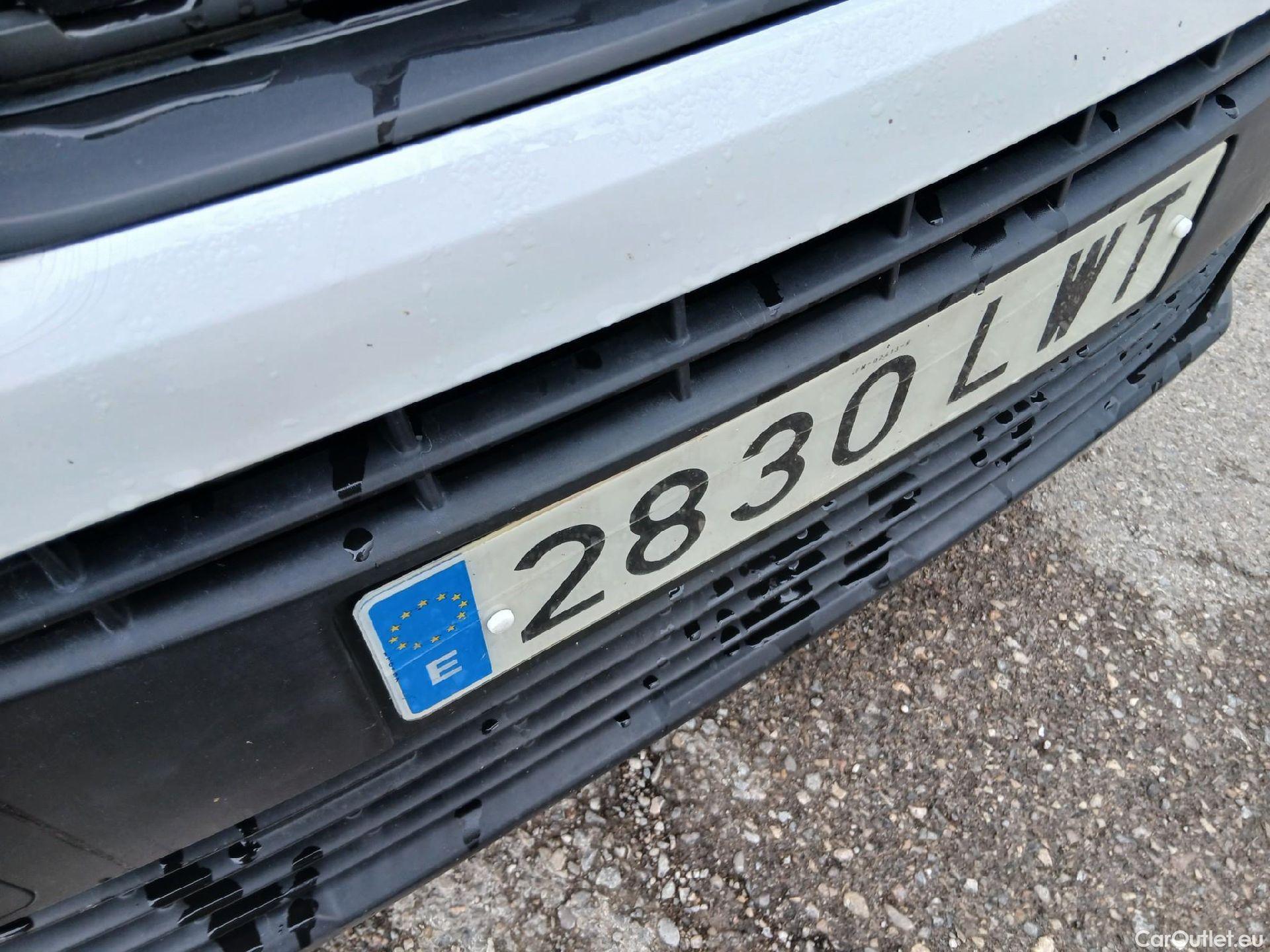  Peugeot  Partner PEUGEOT  / 2018 / 4P / furgón derivado de turismo Premium Standard 600kg BlueHDi 73kW #8