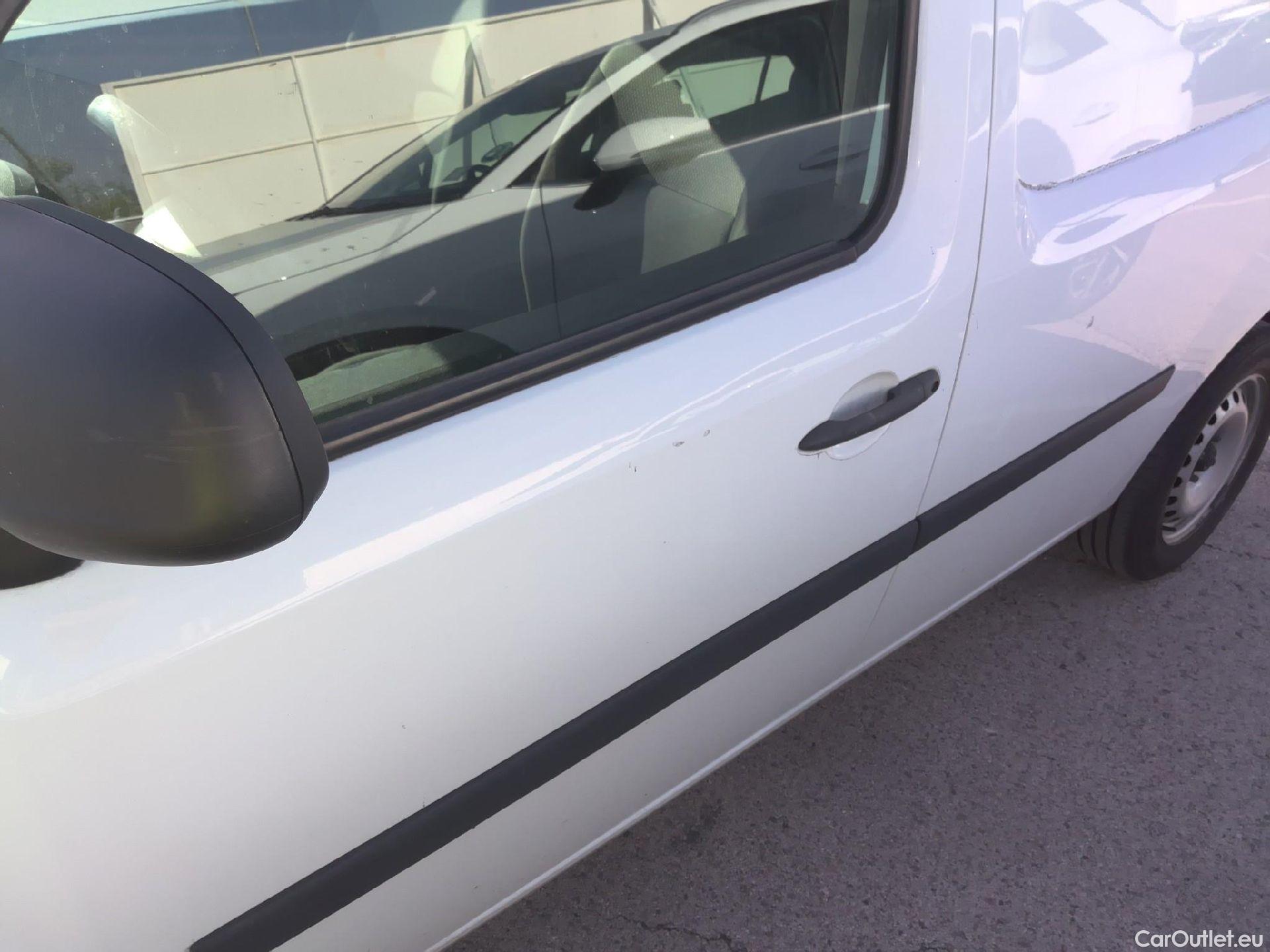  Renault  Kangoo RENAULT  dCi 75 CV /3P #18