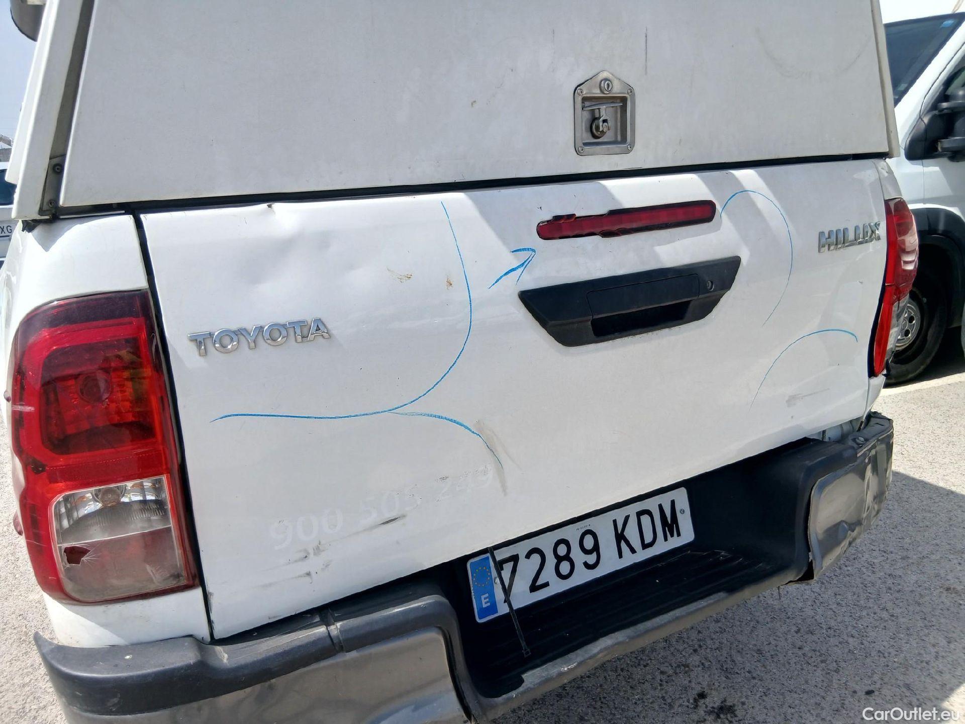  Toyota  Hilux TOYOTA  VU 2p 7G pickup 2.4 D-4D Cabina Extra GX 4x4 #33