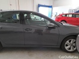  Volkswagen  Golf  VOLKSWAGEN / 2019 / 5P / BERLINA 2.0 TDI SCR LIFE DSG #54