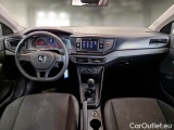  Volkswagen  Polo VOLKSWAGEN  / 2017 / 5P / BERLINA 1.0 TGI TRENDLINE #3