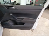  Volkswagen  Polo VOLKSWAGEN  / 2017 / 5P / BERLINA 1.0 TGI TRENDLINE #96