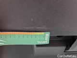 Volkswagen  Polo VOLKSWAGEN  / 2017 / 5P / BERLINA 1.0 TGI TRENDLINE #102