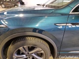  Volkswagen  Tiguan VOLKSWAGEN  / 2020 / 5P / SUV 2.0 TDI SCR 110KW R-LINE DSG 4MOTION #119