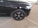  Volvo  XC60 VOLVO  / 2017 / 5P / SUV B4 D AWD GEARTR. BUSINESS PLUS #104