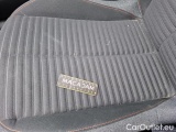 Peugeot  208 1.5 BLUEHDI 100 S&S PREMIUM #32