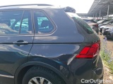 Volkswagen  Tiguan 2.0 TDI 150 DSG7 LIFE #54