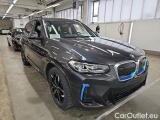 iX3