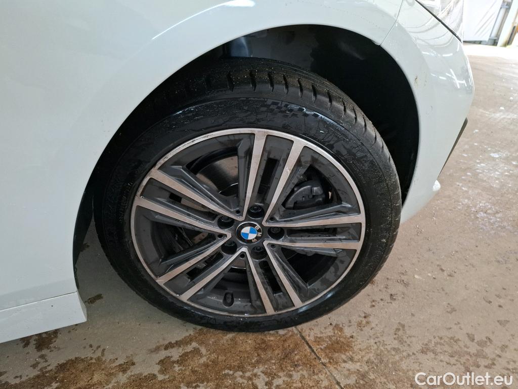  Bmw  Serie 1 BMW Série 1 / 2019 / 5P / Berline 1.5 116I DKG7 Business Design #5
