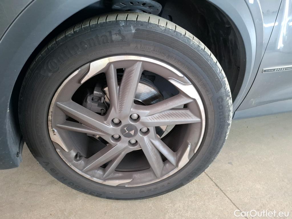  DS  DS7 DS DS 7 Crossback 5p SUV PureTech 225 Automatique Grand Chic #23