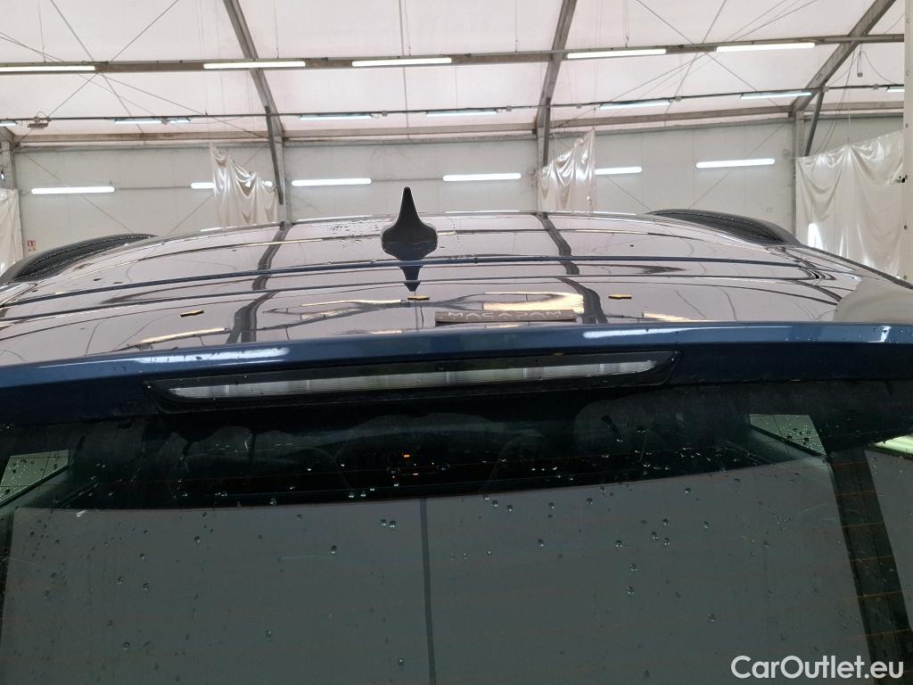  Ford  Kuga FORD  / 2019 / 5P / SUV 2.5 Dur 225 hybrid PHEV Pshi ST-Line Bus #8