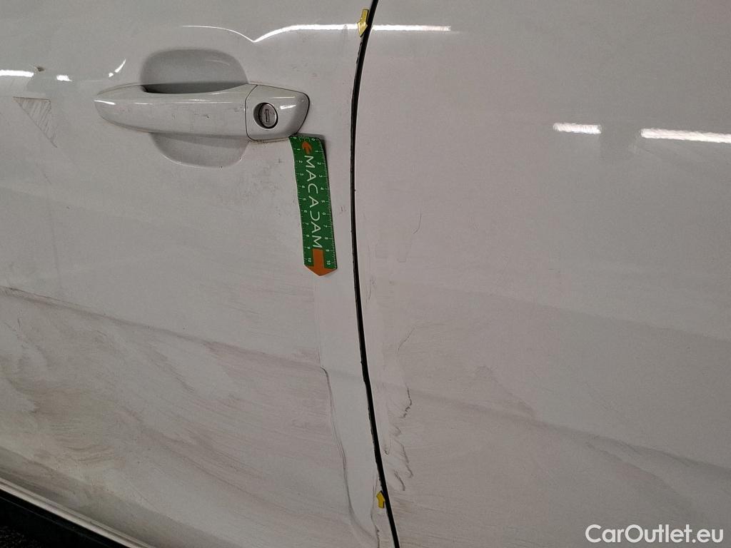  Citroen  C3  Feel 1.2 PureTech 70CV BVM5 E6dT #10