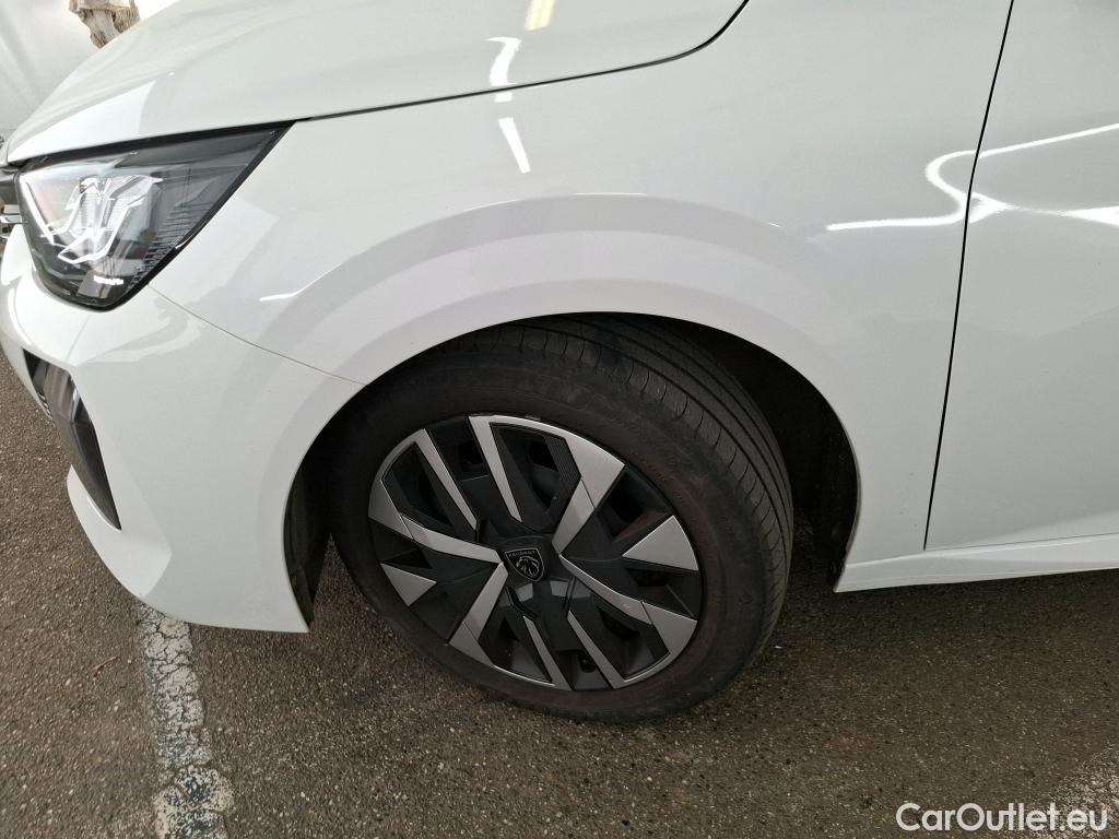  Peugeot  208 PEUGEOT  / 2023 / 5P / Berline PureTech 100 S&S Active #13