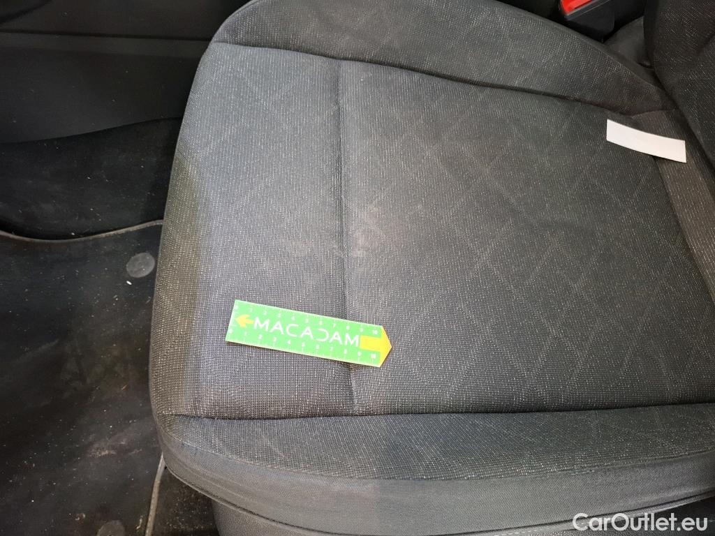  Volkswagen  Golf  VOLKSWAGEN SW / 2020 / 5P / Break 2.0 TDI SCR 115 DSG7 Life Business #42