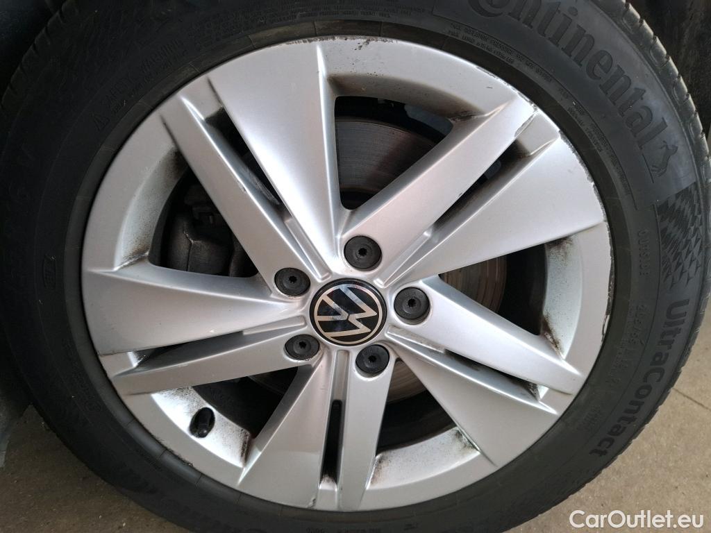  Volkswagen  Golf  VOLKSWAGEN SW / 2020 / 5P / Break 2.0 TDI SCR 115 DSG7 Life Business #15