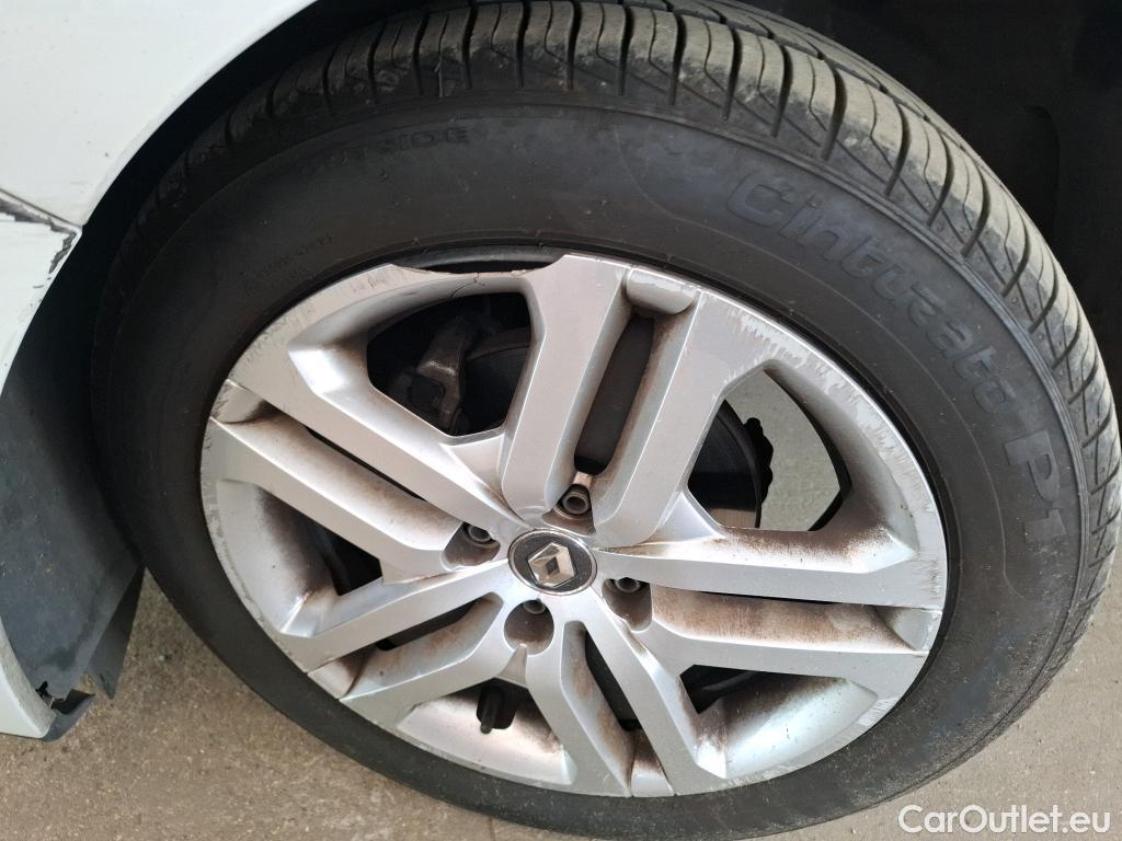  Renault  Clio  IV Business 0.9 TCe 90CV BVM5 E6 #20