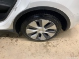  Tesla  Model Y TESLA  Long Range Dual Motor AWD 5d 378kW #40