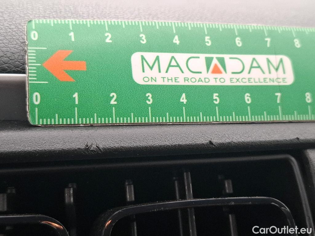 Citroen  C3  Société Feel 1.5 BlueHDI 100CV BVM5 E6dT #8
