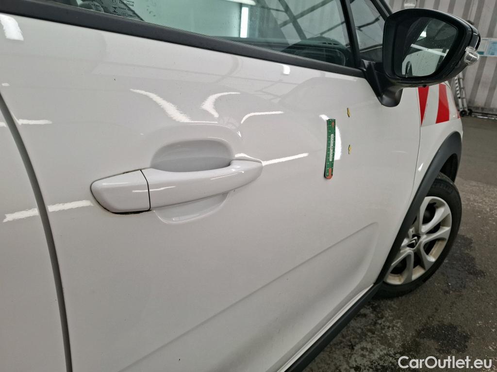  Citroen  C3  Société Feel 1.5 BlueHDI 100CV BVM5 E6dT #1