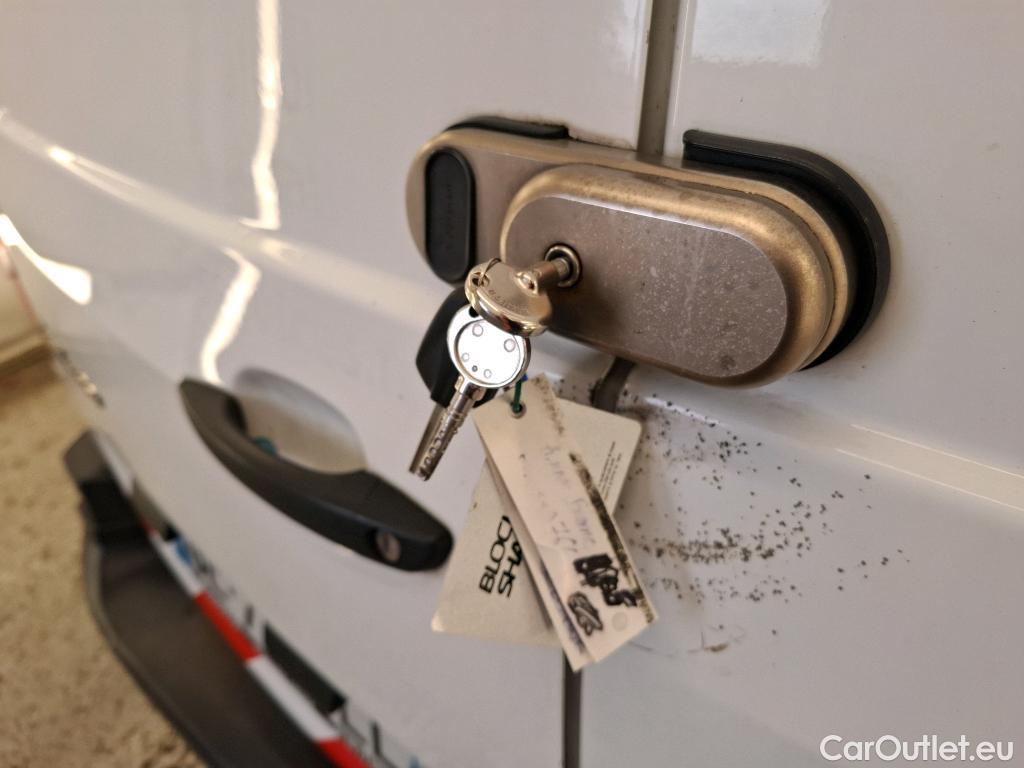  Citroen  Berlingo  Fourgon Club M 650 1.5 BlueHDi 100CV BVM6 E6d #15